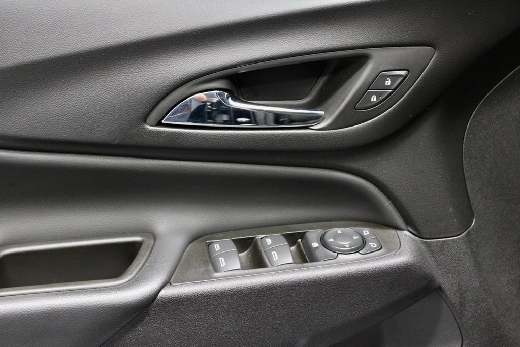 Used 2024 Chevrolet Equinox LT w/ LPO, Floor Liner Package FWD image 23