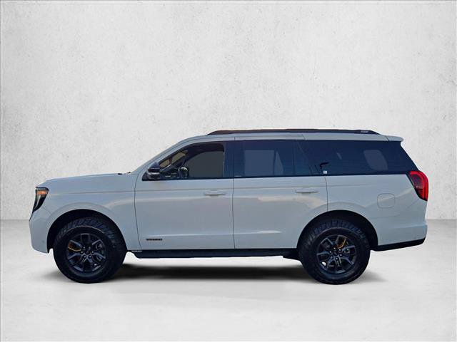 Used 2025 Ford Expedition Tremor AWD/4WD image 9