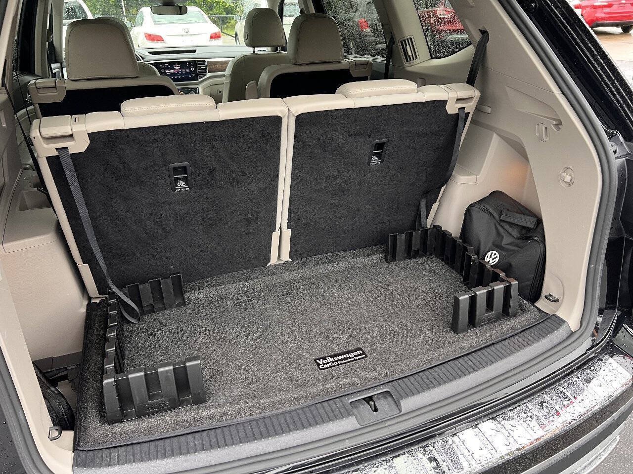 Used 2019 Volkswagen Atlas SEL Premium AWD/4WD image 33