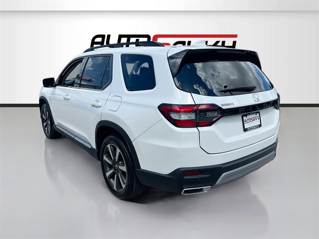 Used 2024 Honda Pilot Elite image 5
