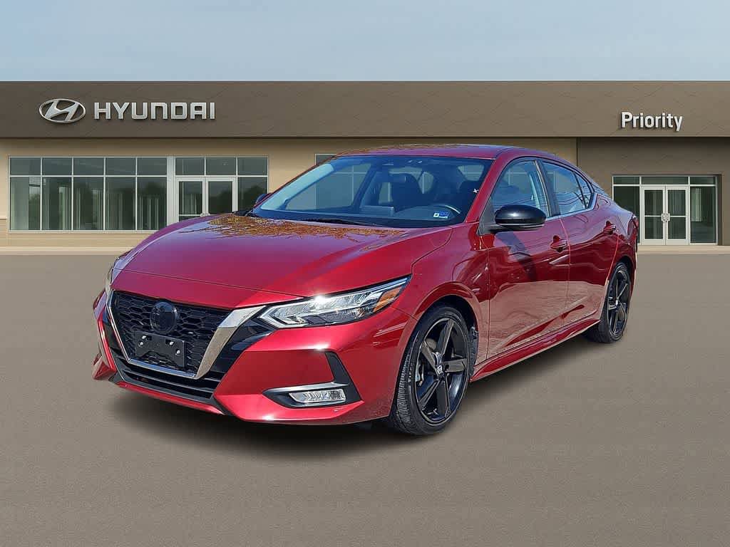 Used 2022 Nissan Sentra SR w/ Trunk Package image 1