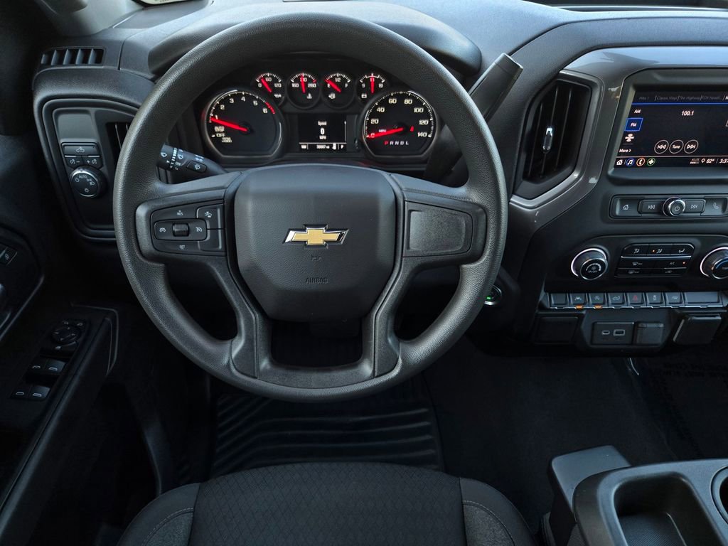 Used 2023 Chevrolet Silverado 1500 Custom image 13