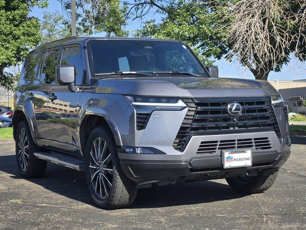 Used 2024 Lexus GX 550 w/ Cold Area Package AWD/4WD image 2