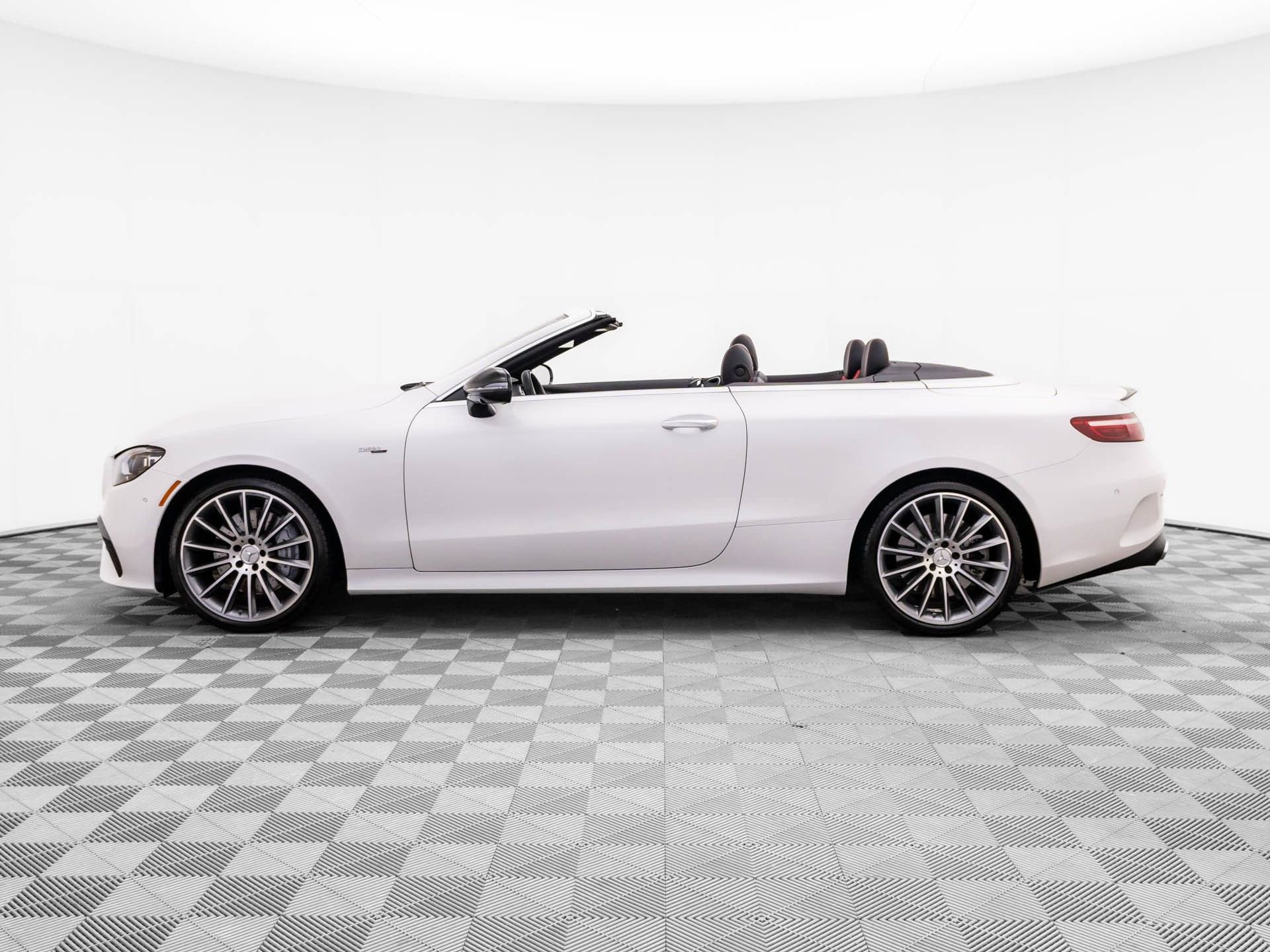 Used 2022 Mercedes-Benz E 53 AMG 4MATIC Cabriolet image 2