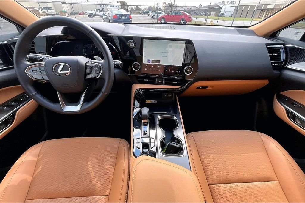 Used 2026 Lexus NX 350 350 Base w/ Accessory Package (Z1) image 20