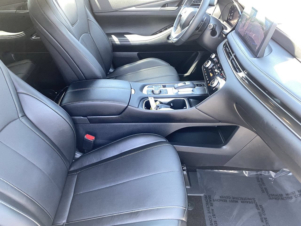 Certified 2026 INFINITI QX60 Luxe w/ Cargo Package FWD image 10