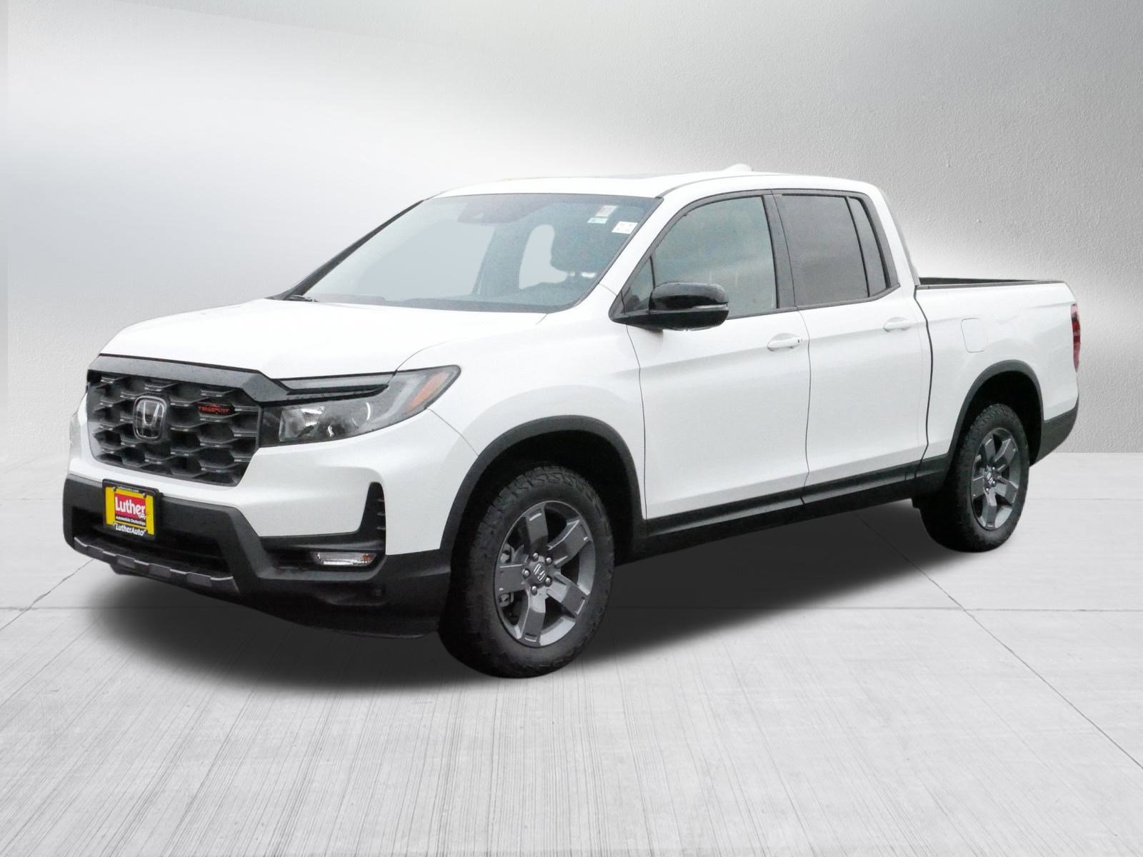 Certified 2025 Honda Ridgeline TrailSport image 3