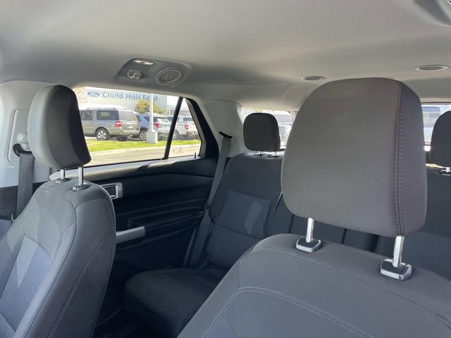 Used 2023 Ford Explorer XLT image 23