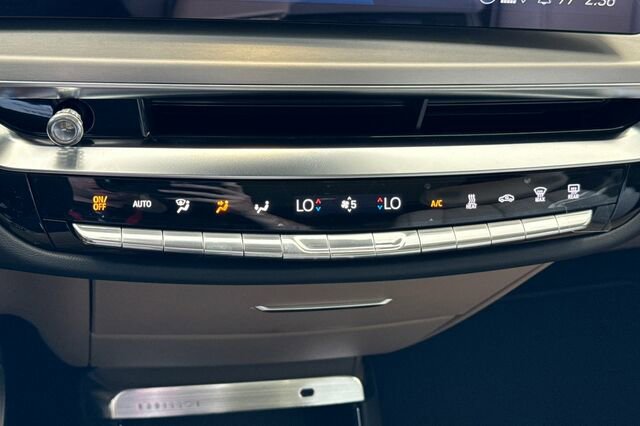 New 2026 Cadillac Lyriq Signature Sport w/ Nappa Leather Package image 21