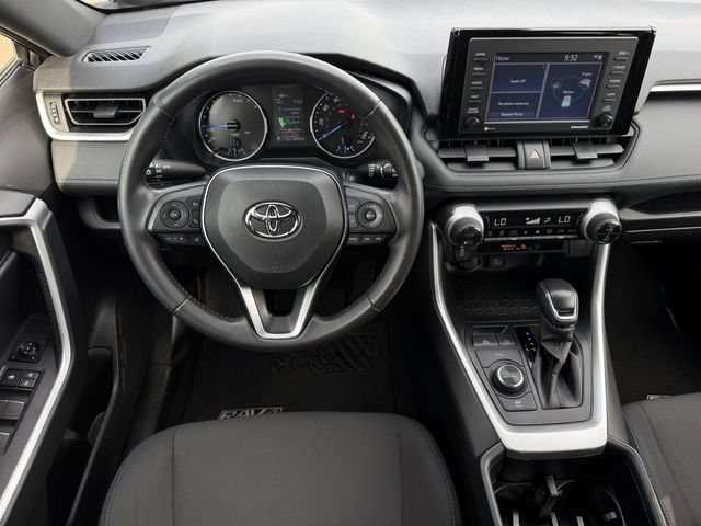 Used 2022 Toyota RAV4 SE AWD/4WD image 12