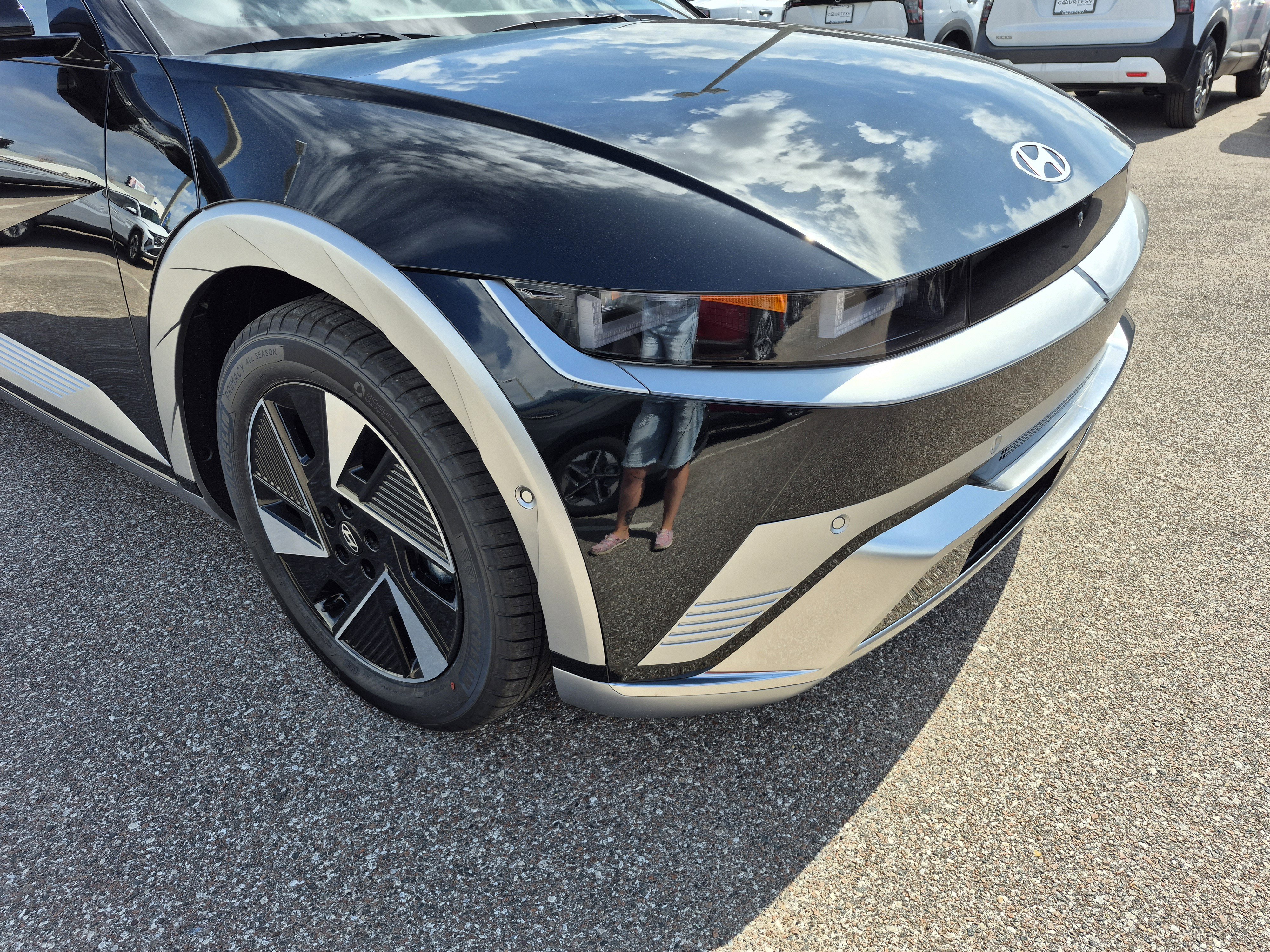 New 2026 Hyundai Ioniq 5 Limited RWD image 9