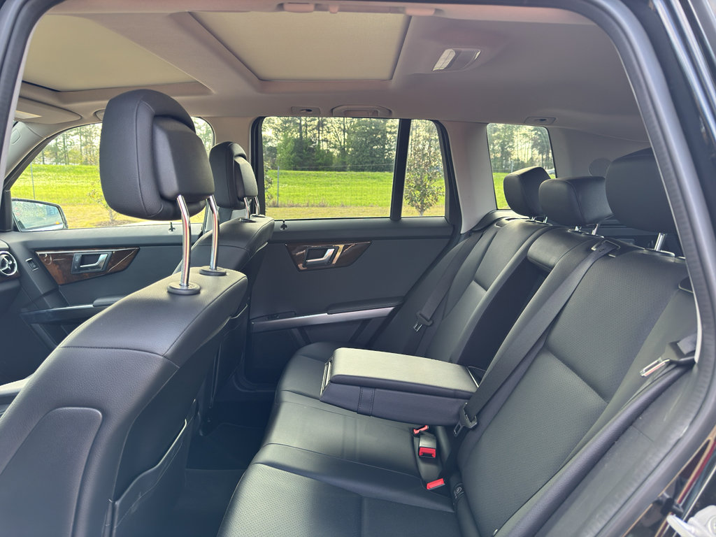 Used 2015 Mercedes-Benz GLK 350 4MATIC image 14
