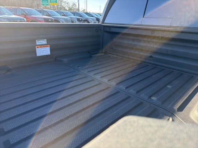 Used 2025 Honda Ridgeline Black Edition image 15
