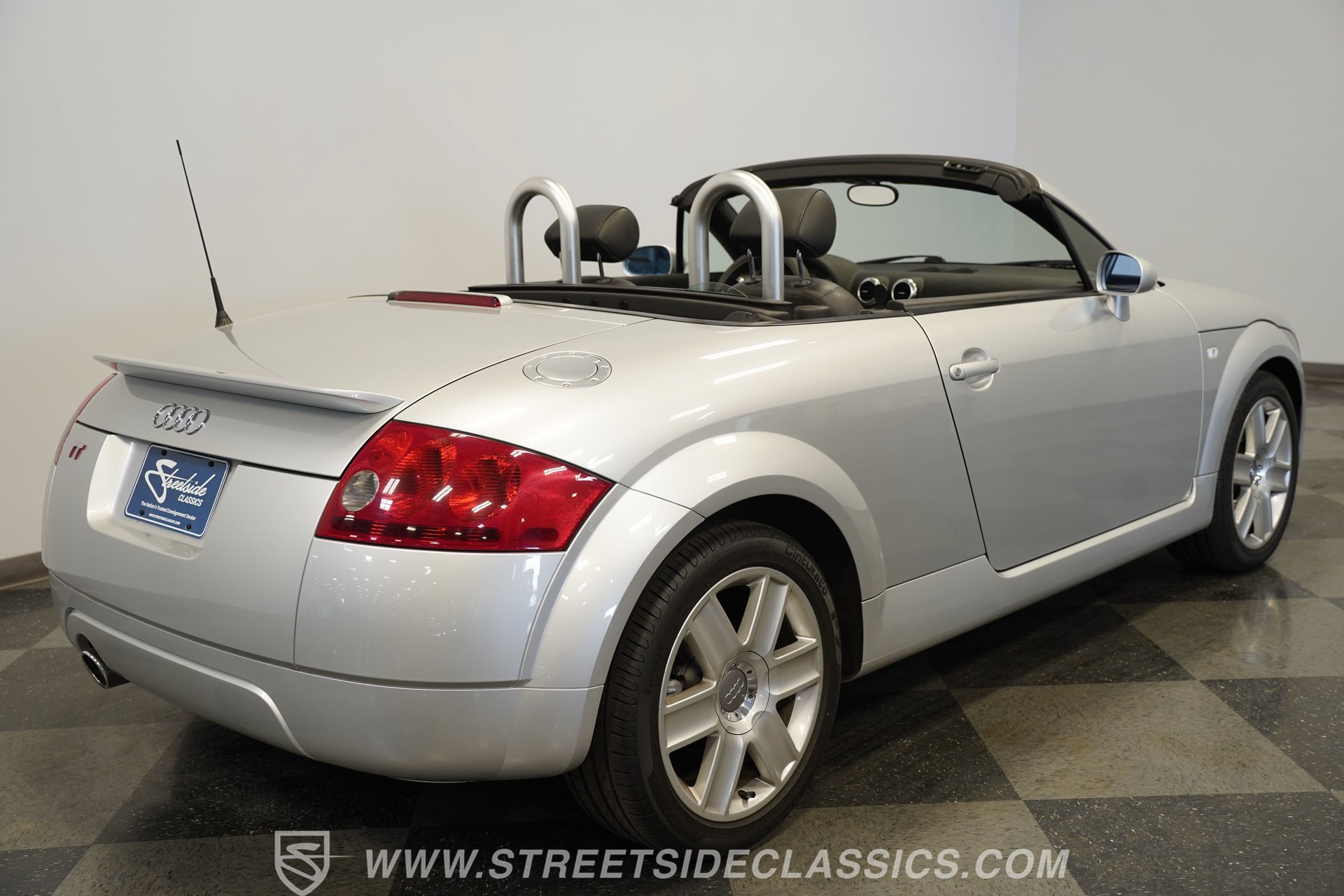 Used 2003 Audi TT 1.8T FWD image 12