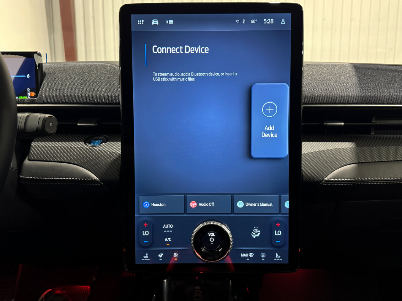 Used 2025 Ford Mustang Mach-E Premium image 38