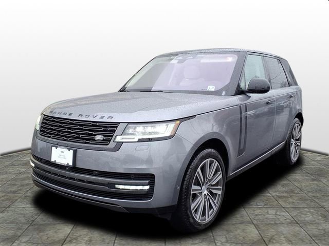 Used 2023 Land Rover Range Rover SE image 3