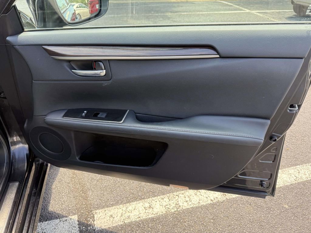 Used 2016 Lexus ES 350 w/ Luxury Package w/Wood Trim FWD image 15