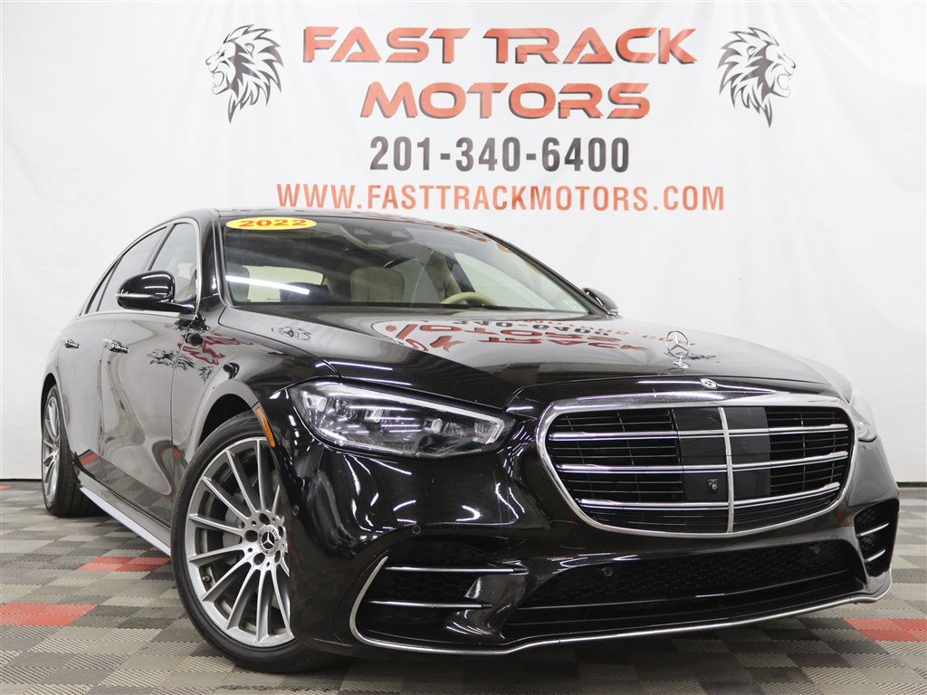 Used 2022 Mercedes-Benz S 580 4MATIC Sedan image 3