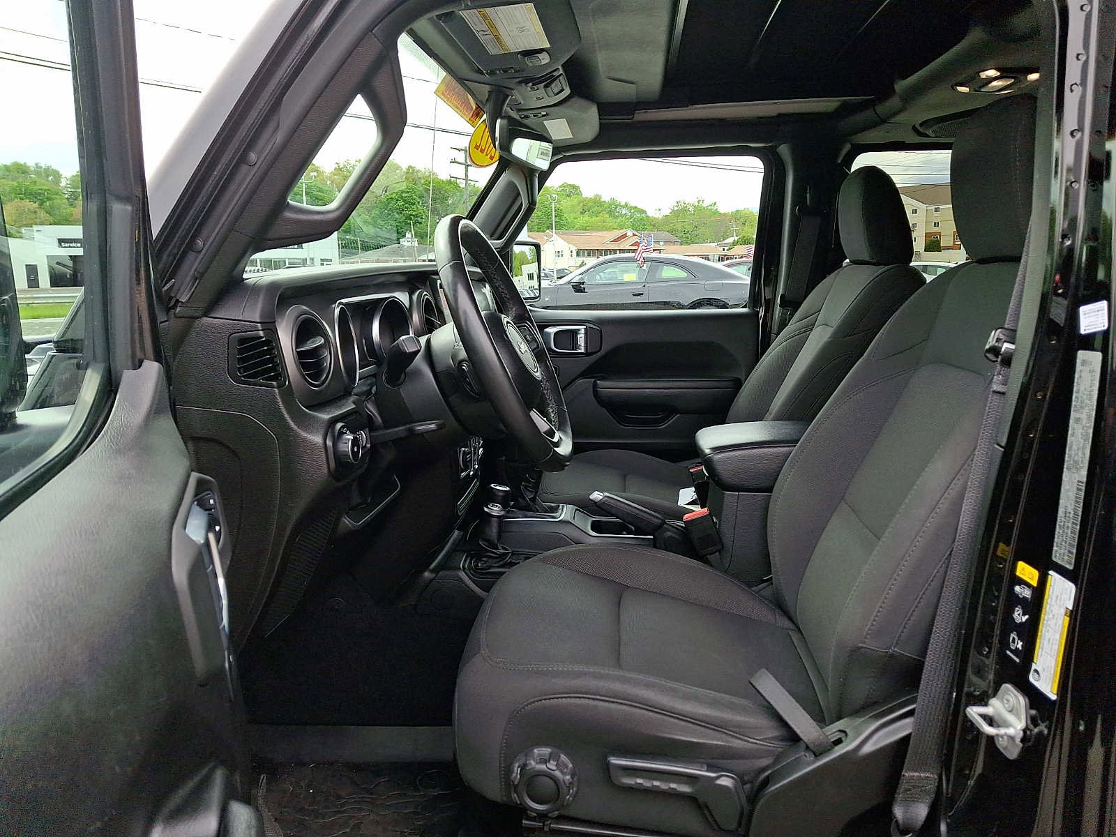 Used 2022 Jeep Wrangler Unlimited Sport AWD/4WD image 14