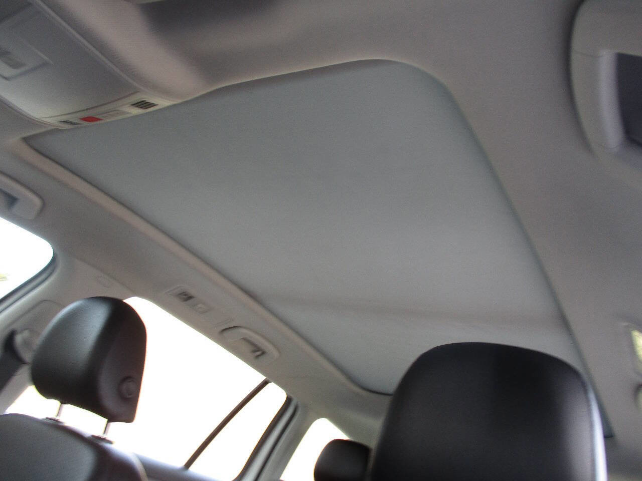 Used 2018 Volkswagen Golf Alltrack SE image 95