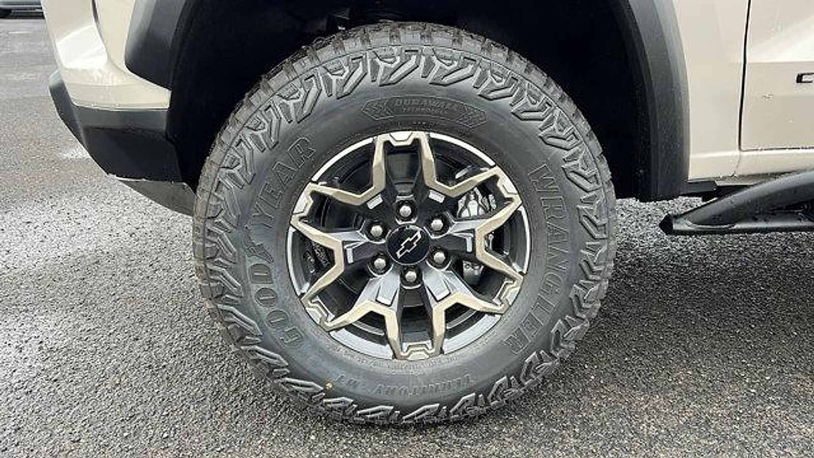 New 2026 Chevrolet Colorado ZR2 w/ Technology Package image 11