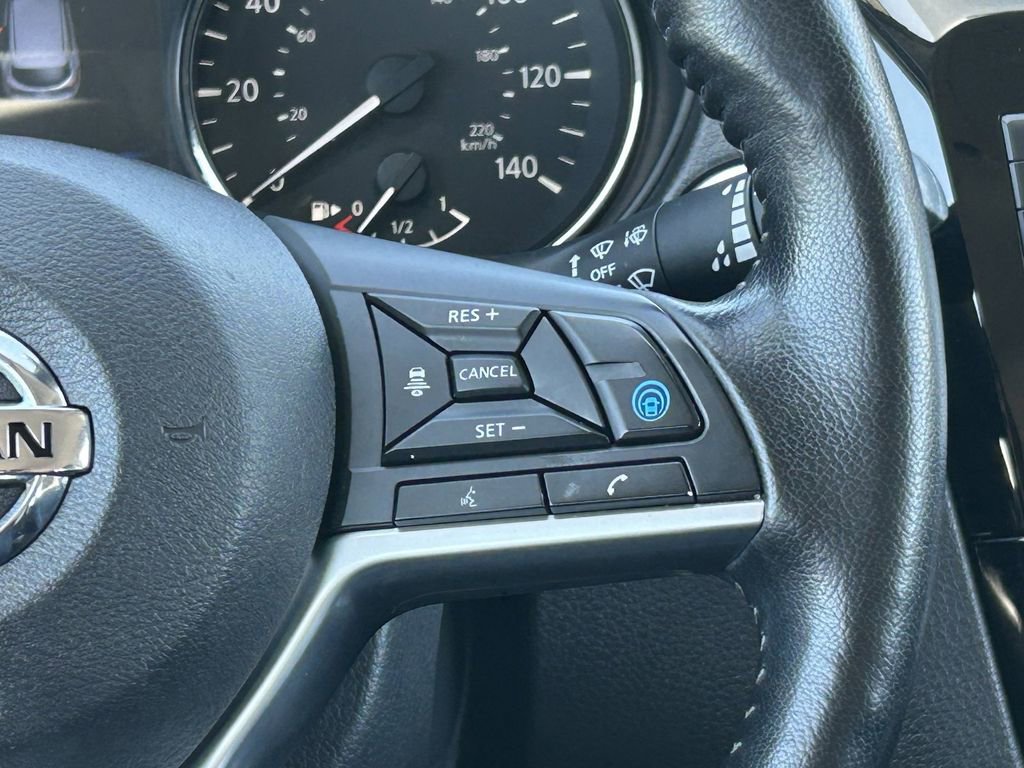 Used 2022 Nissan Rogue Sport SL image 20