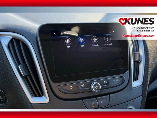 Used 2023 Chevrolet Malibu LT image 31