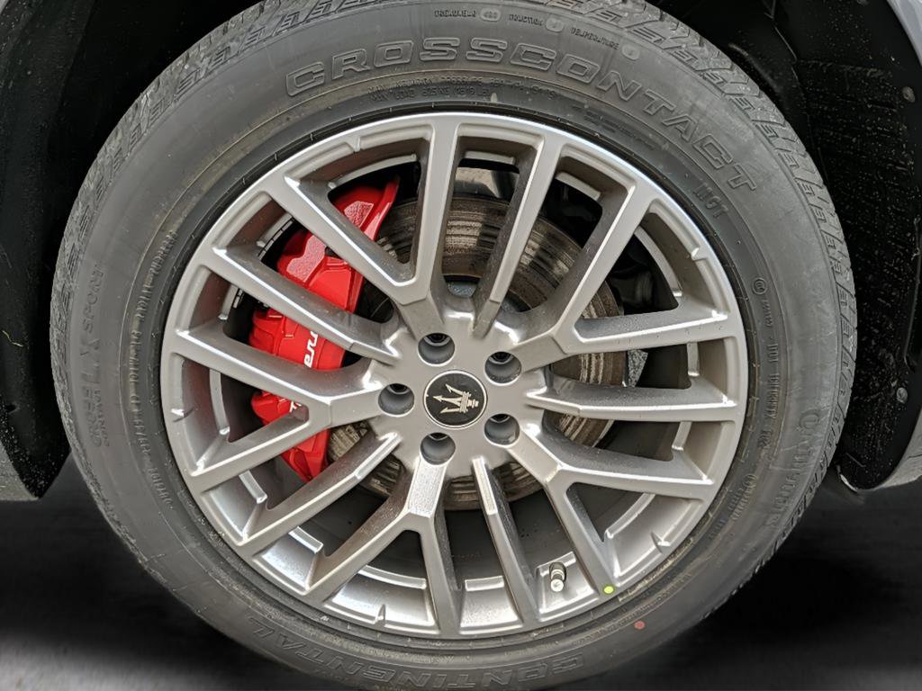 New 2023 Maserati Grecale GT image 11