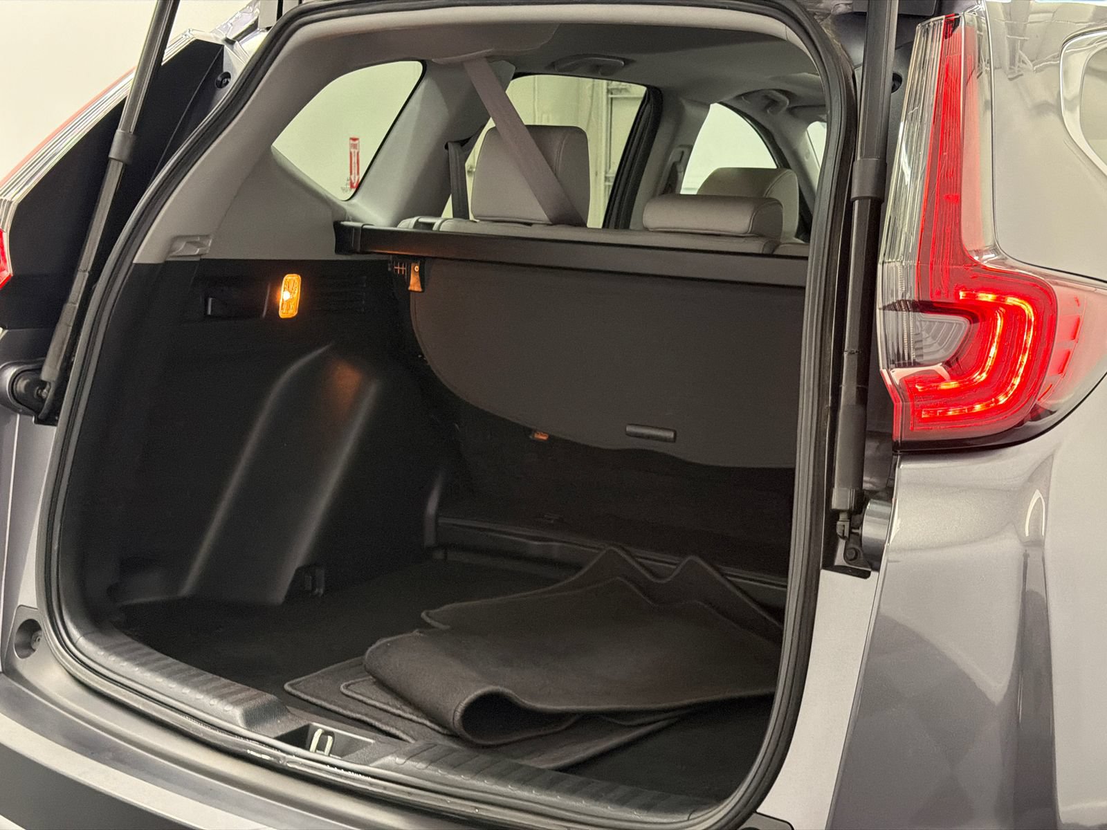 Used 2020 Honda CR-V EX-L image 7