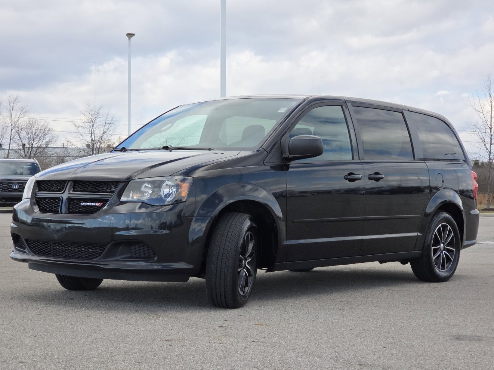 Used 2015 Dodge Grand Caravan SE w/ Quick Order Package 29E SE image 11