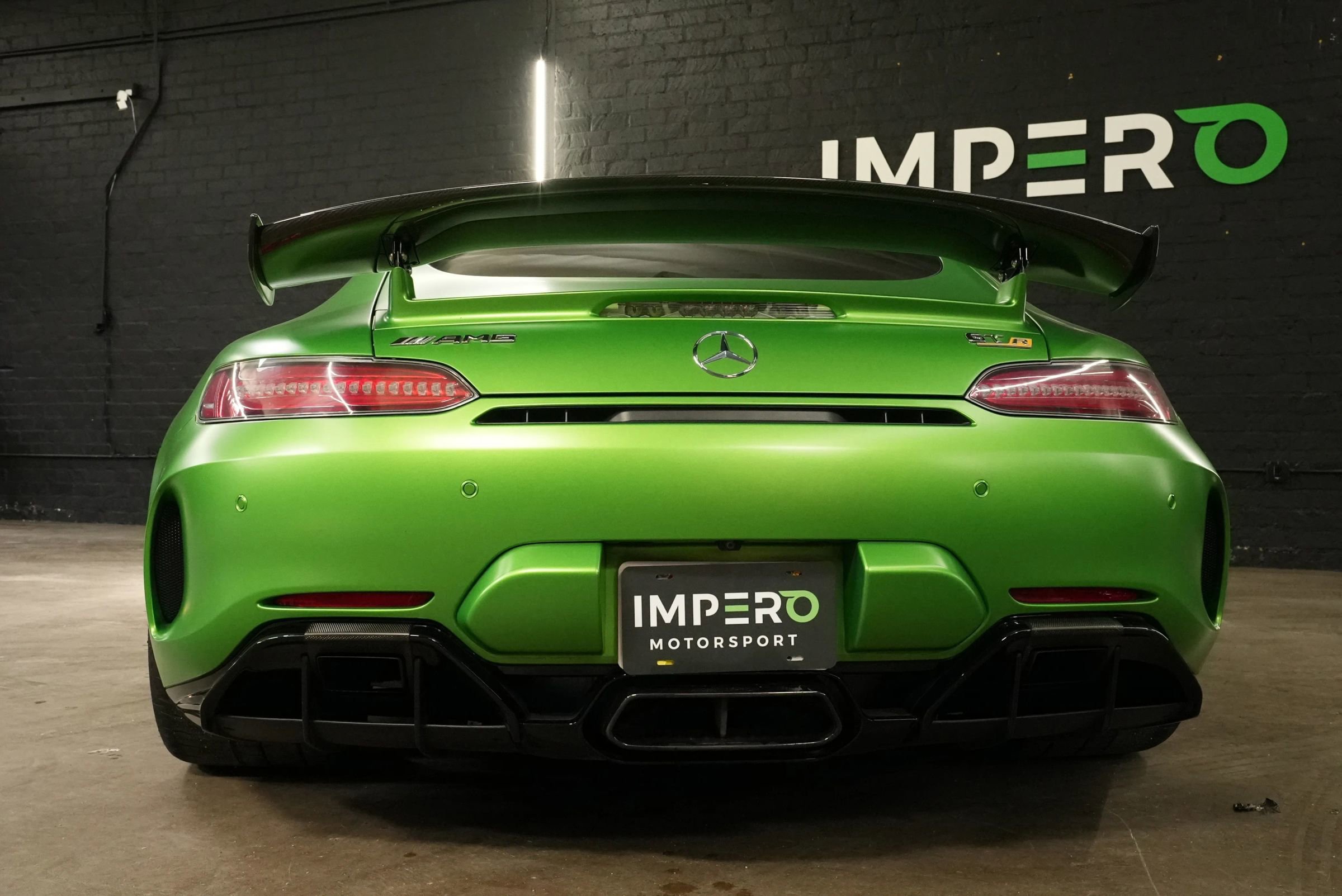 Used 2018 Mercedes-Benz AMG GT R image 14