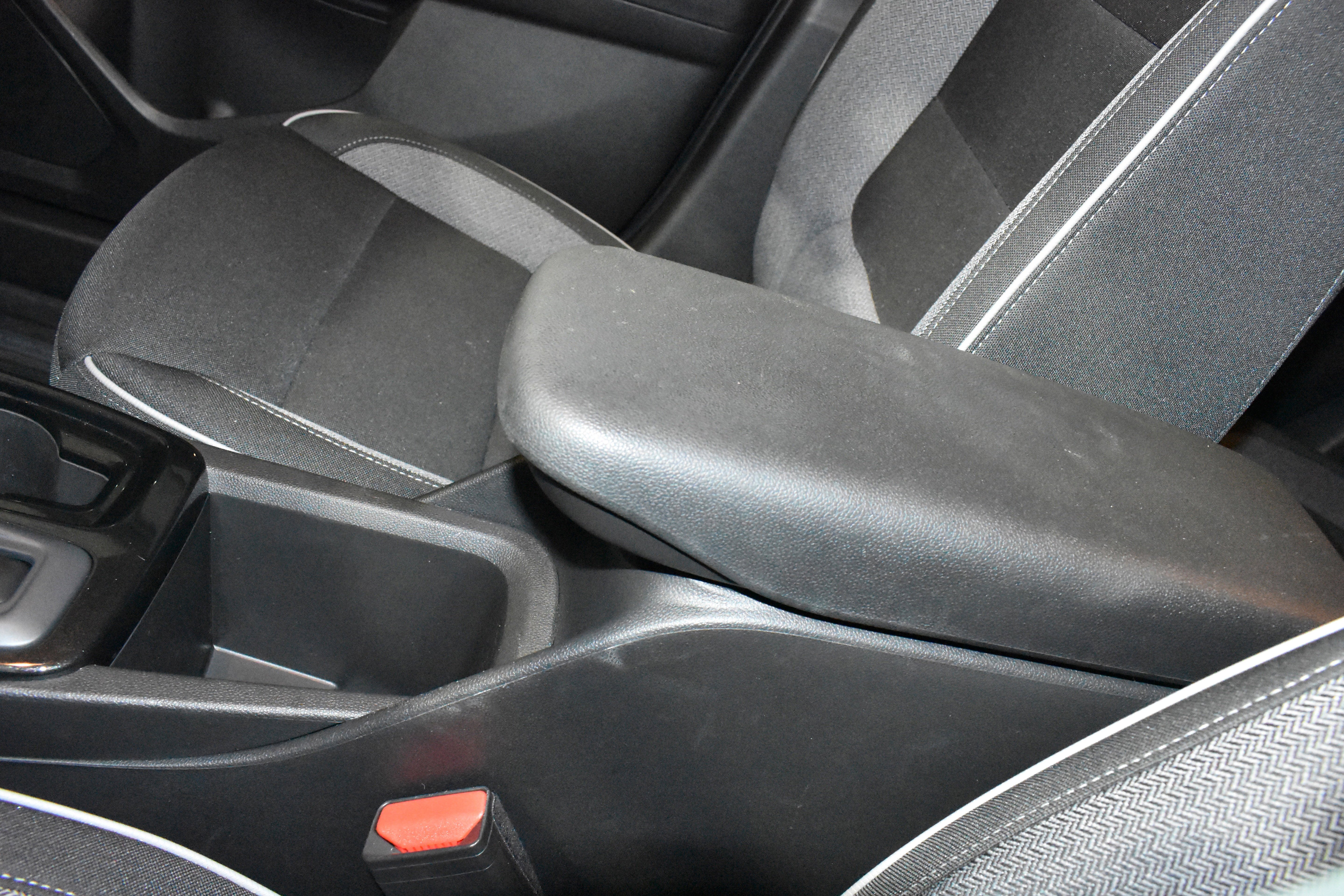 Used 2025 Chevrolet TrailBlazer LT w/ Driver Confidence Package image 23