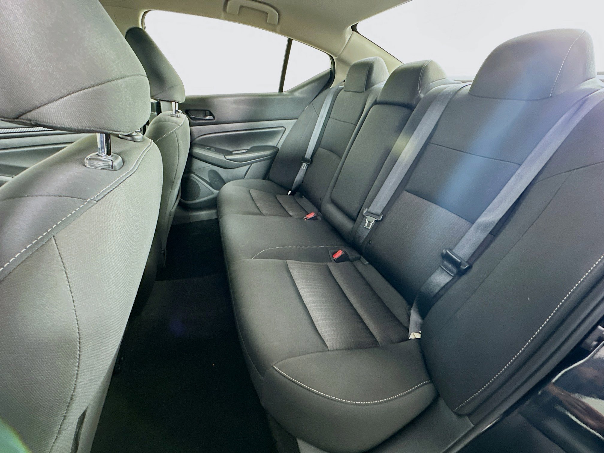 Used 2024 Nissan Altima 2.5 SV image 26