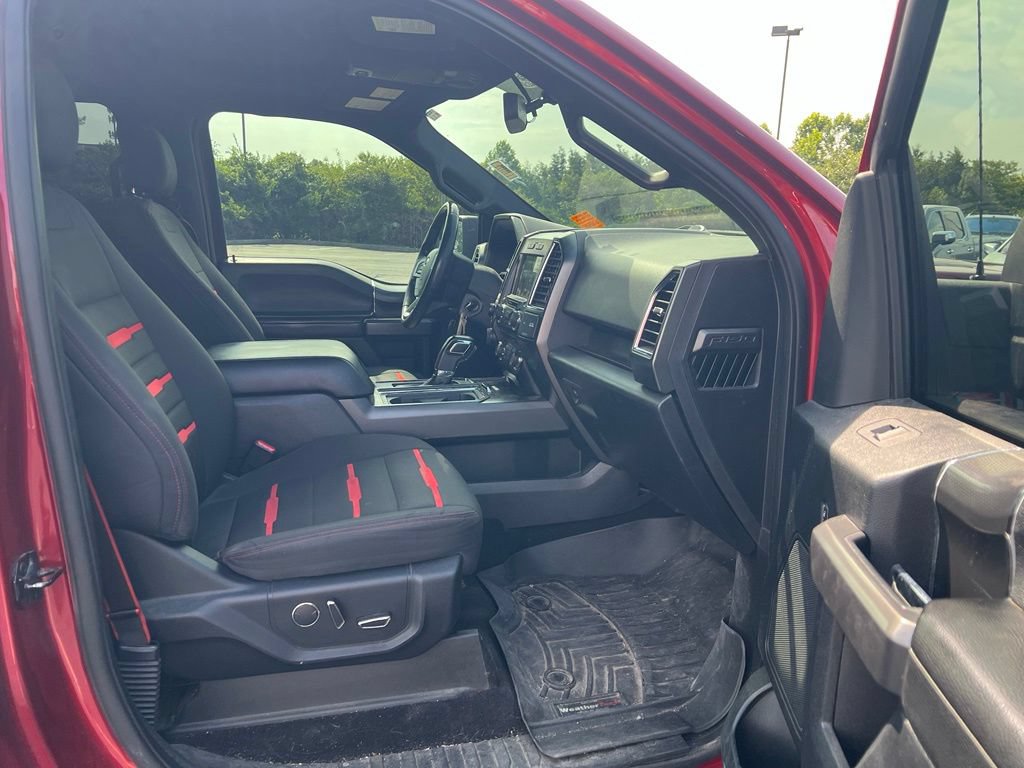 Used 2016 Ford F150 XLT w/ Equipment Group 302A Luxury AWD/4WD image 10