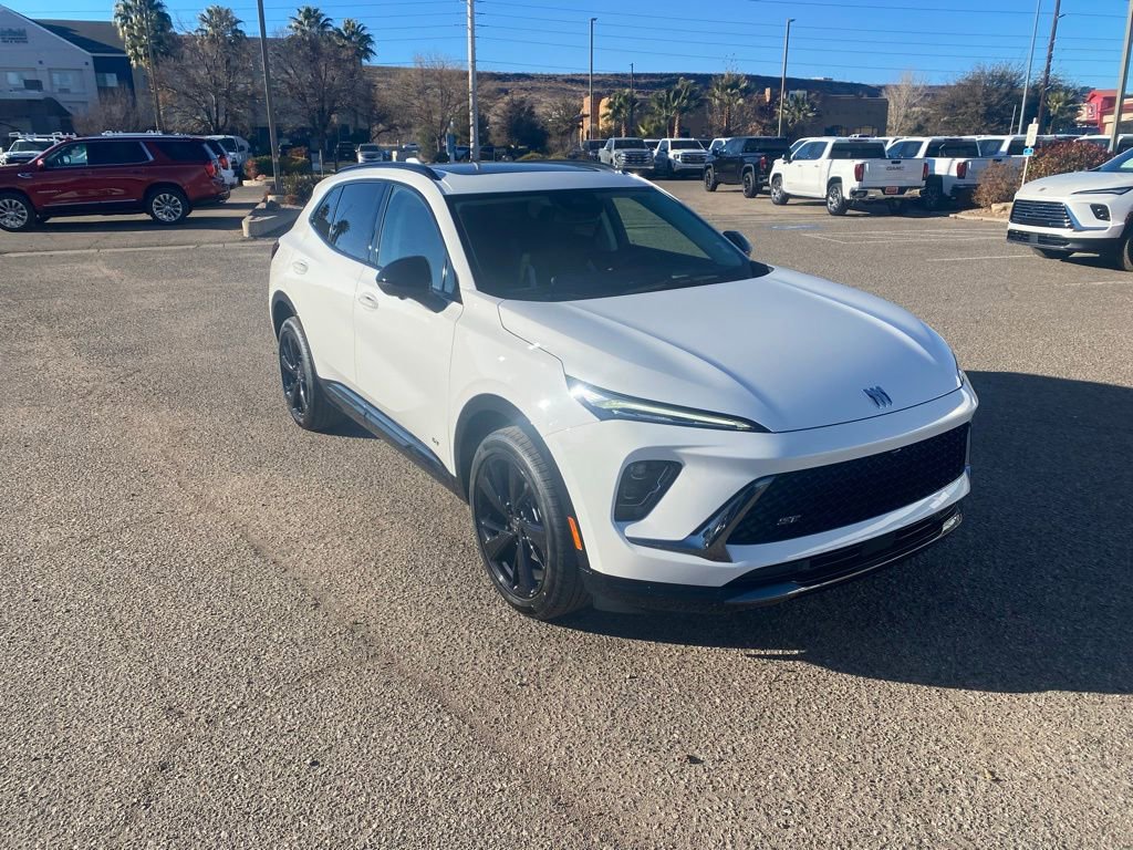 New 2025 Buick Envision Sport Touring image 3