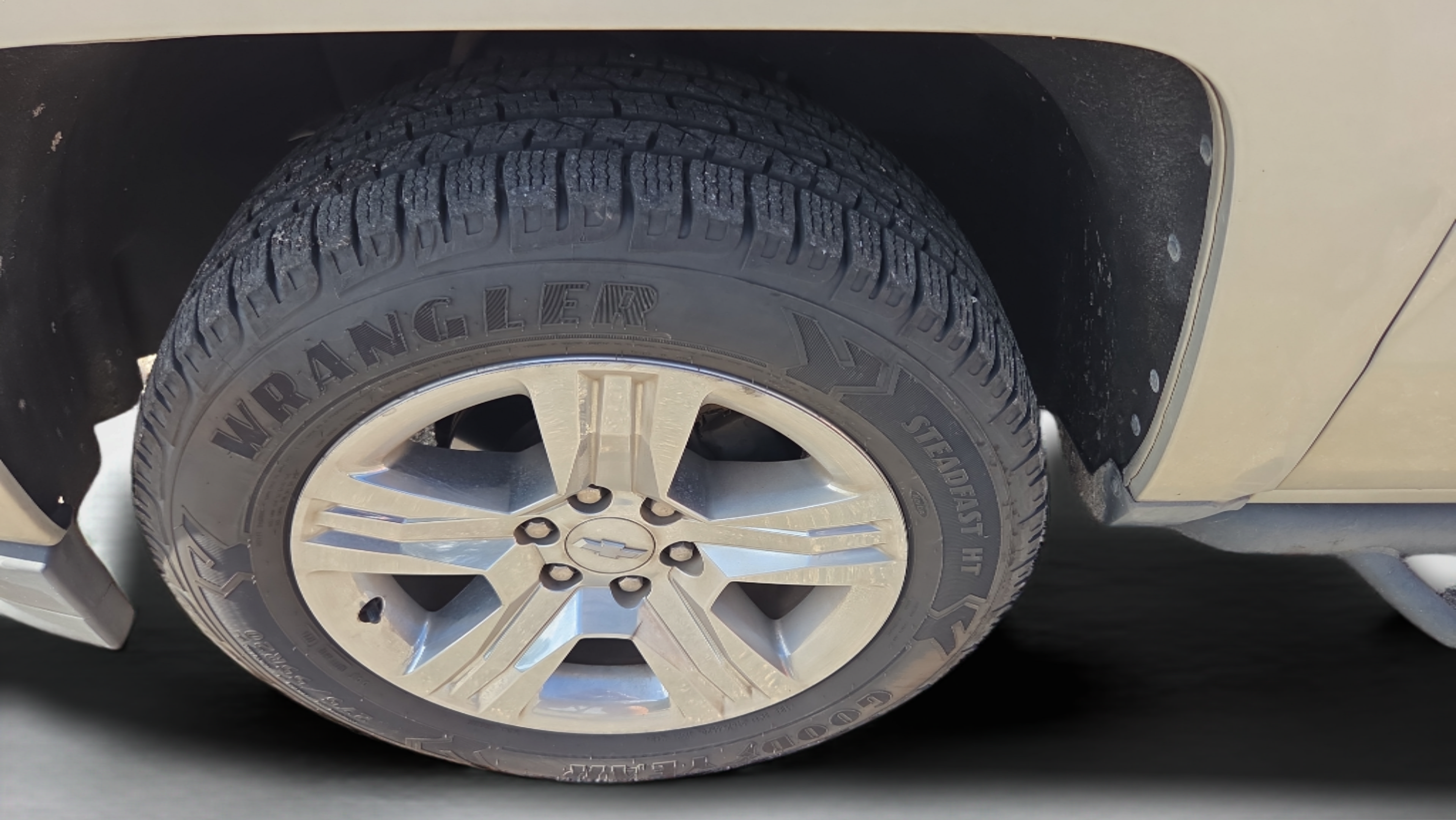 Used 2017 Chevrolet Silverado 1500 Custom w/ Custom Convenience Package RWD image 9