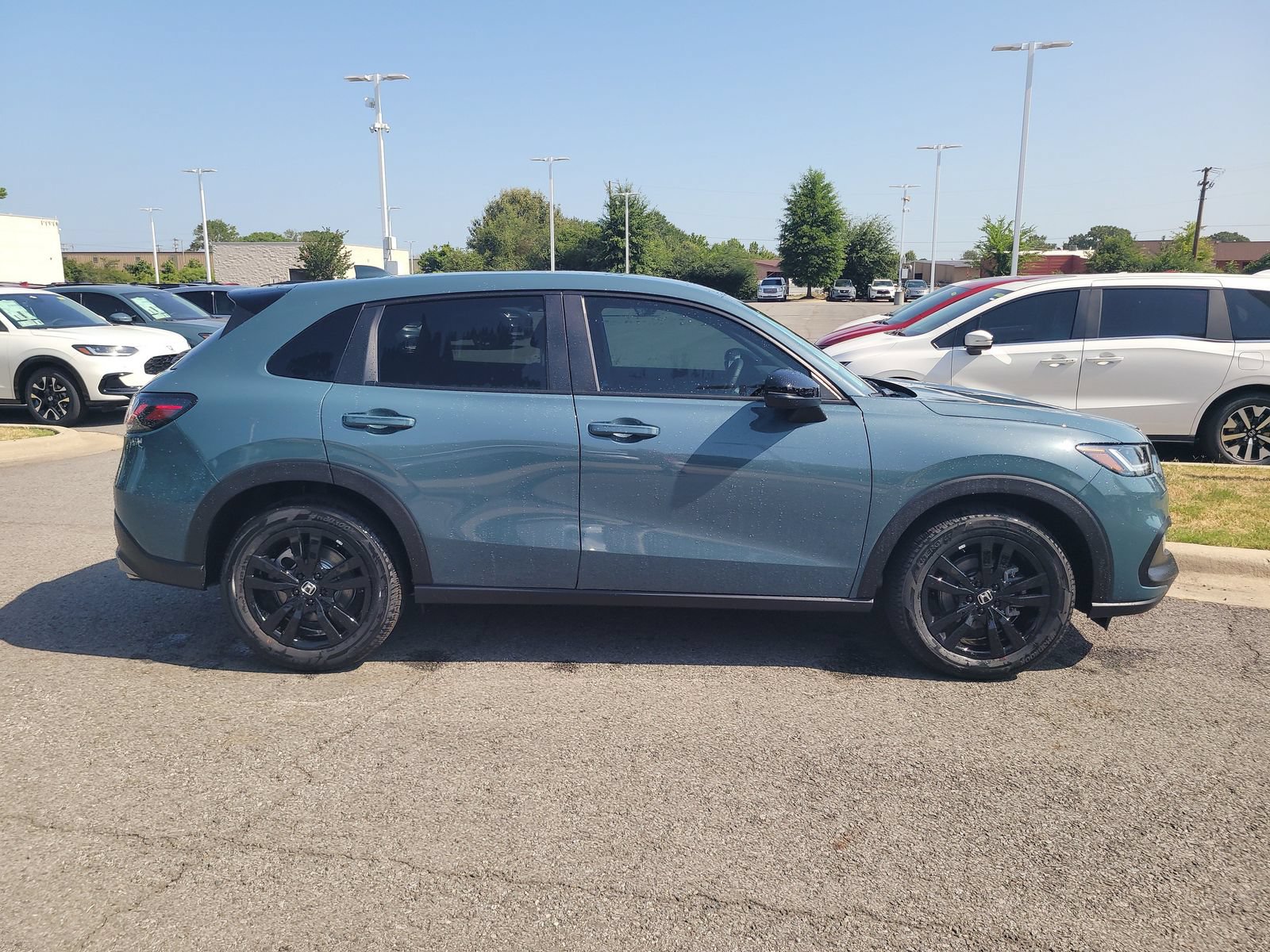 New 2027 Honda HR-V Sport image 2