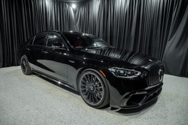 New 2026 Mercedes-Benz S 63 AMG S image 3