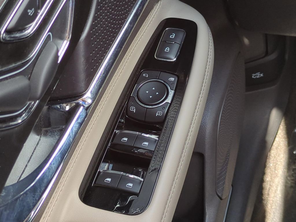 Used 2023 Lincoln Corsair FWD image 21