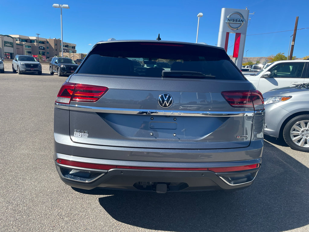 Used 2022 Volkswagen Atlas Cross Sport SE image 4