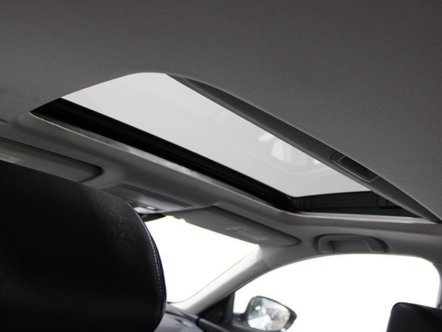 Used 2020 Honda Accord Touring image 10