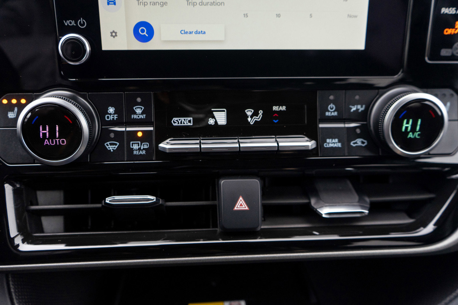 Used 2025 Toyota Highlander XLE image 20