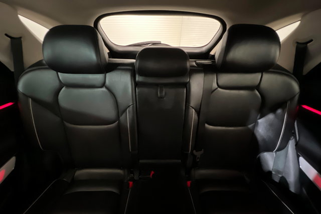 Used 2026 Genesis GV70 2.5T Advanced image 25