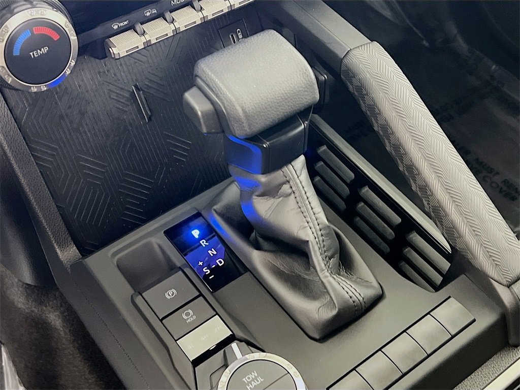 Certified 2025 Toyota 4Runner SR5 image 16