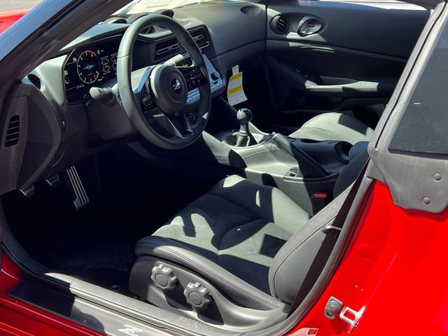 New 2025 Nissan Z Performance w/ Floor Mat Package image 11