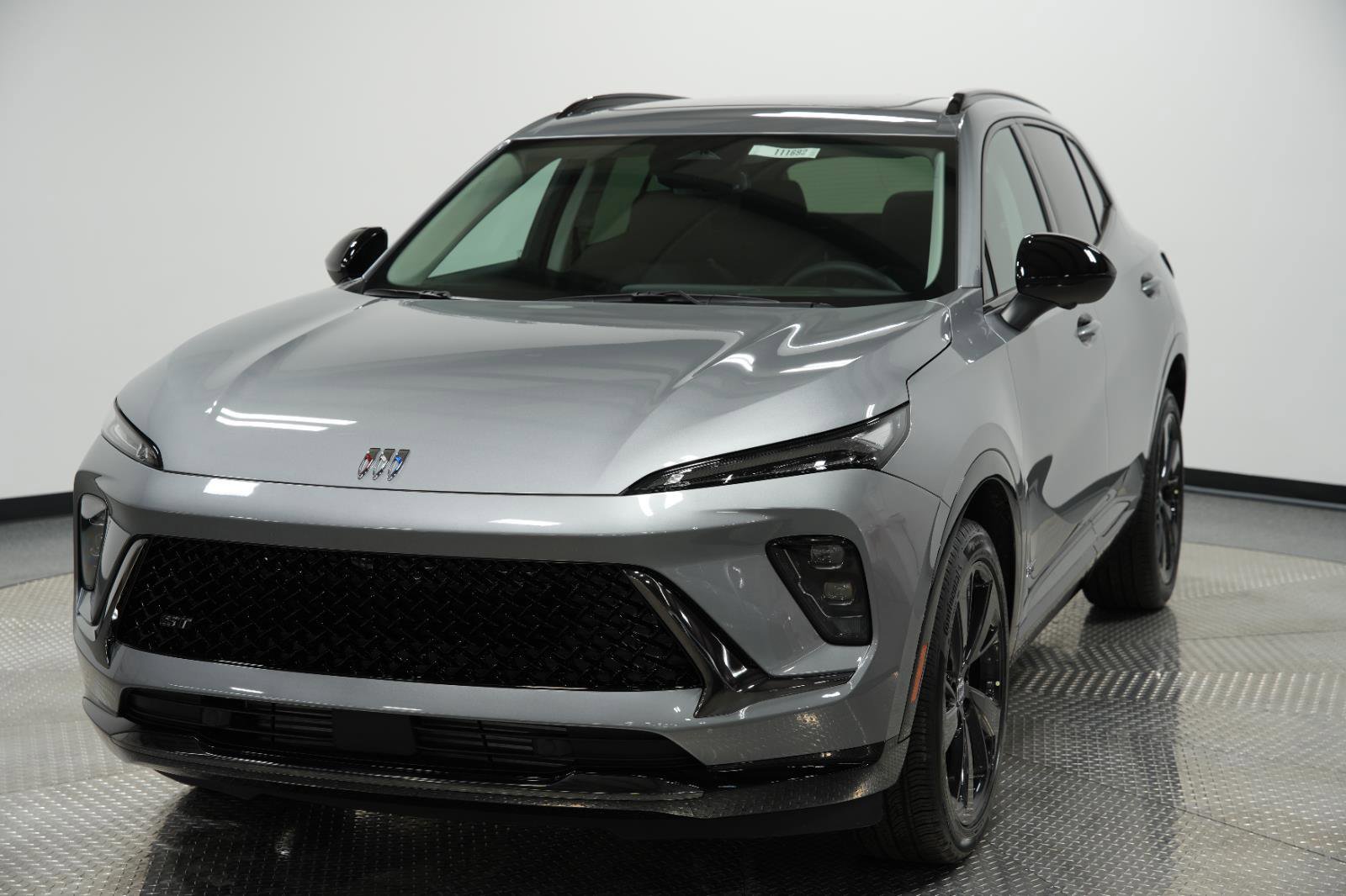 New 2025 Buick Envision Sport Touring image 4