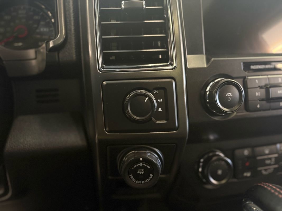 Used 2020 Ford F150 XLT w/ Equipment Group 302A Luxury image 26