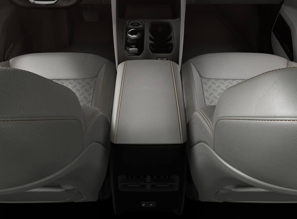 New 2026 Jeep Cherokee Overland w/ Advanced Pro Tech Group image 4