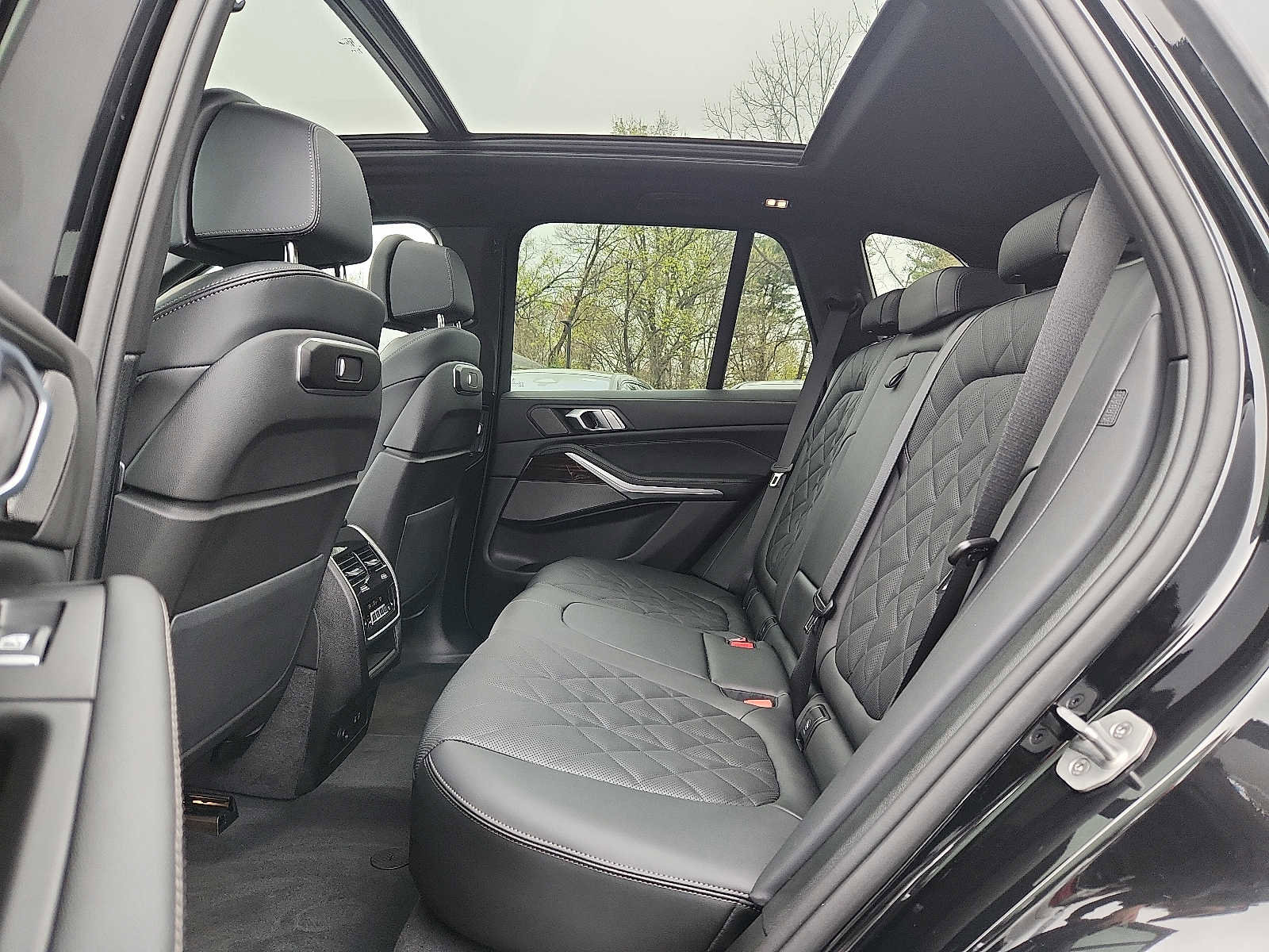 Used 2026 BMW X5 xDrive40i w/ Climate Comfort Package AWD/4WD image 10