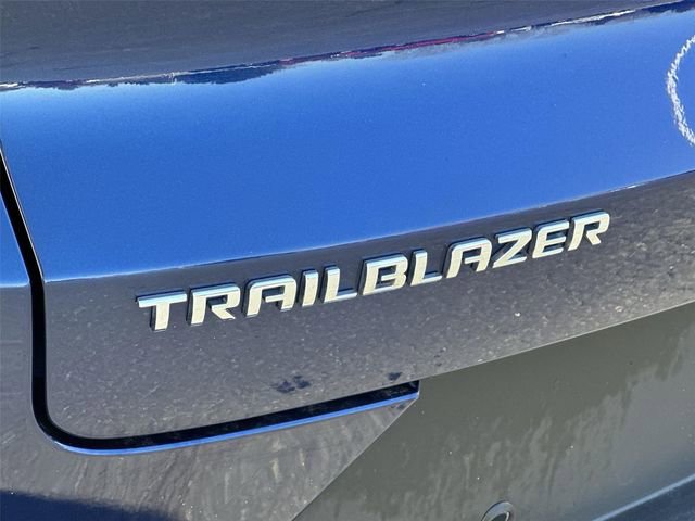 Certified 2023 Chevrolet TrailBlazer LT w/ Convenience Package FWD image 30